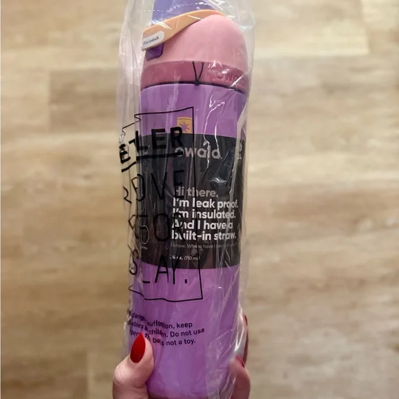 NEW Disney Princess Rapunzel Owala - Picture 1 of 7